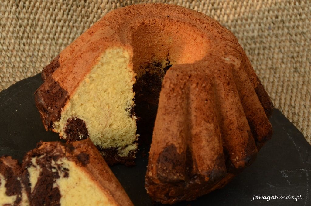 babka biało - czarna