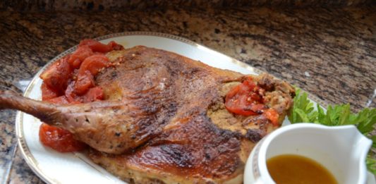 Przepis na gęś upieczoną w piekarniku.