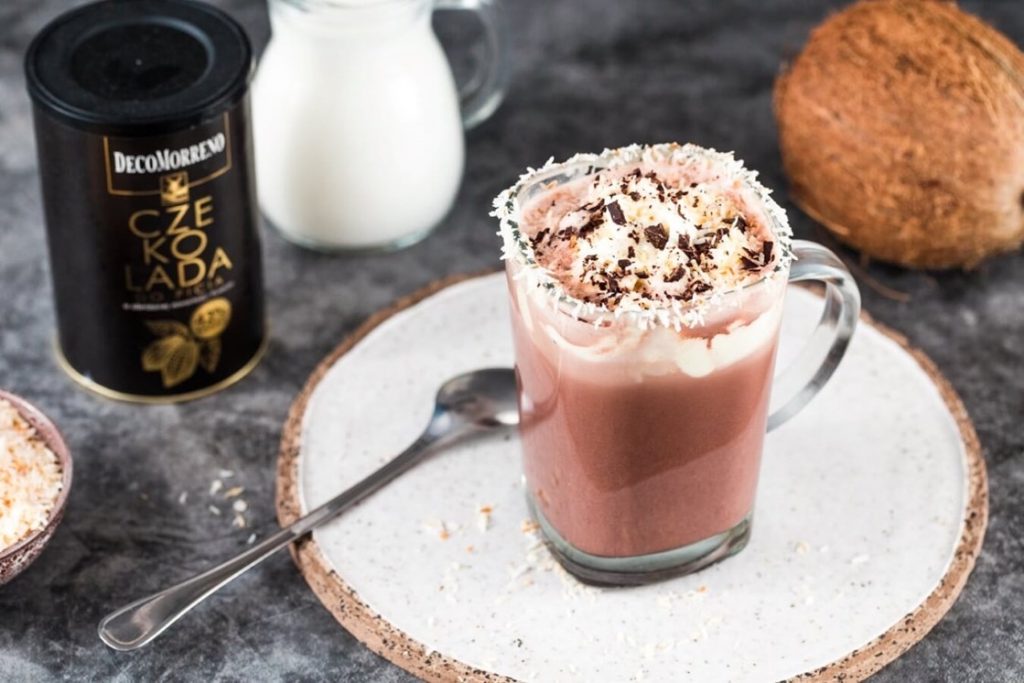 Czekolada w szklance do picia